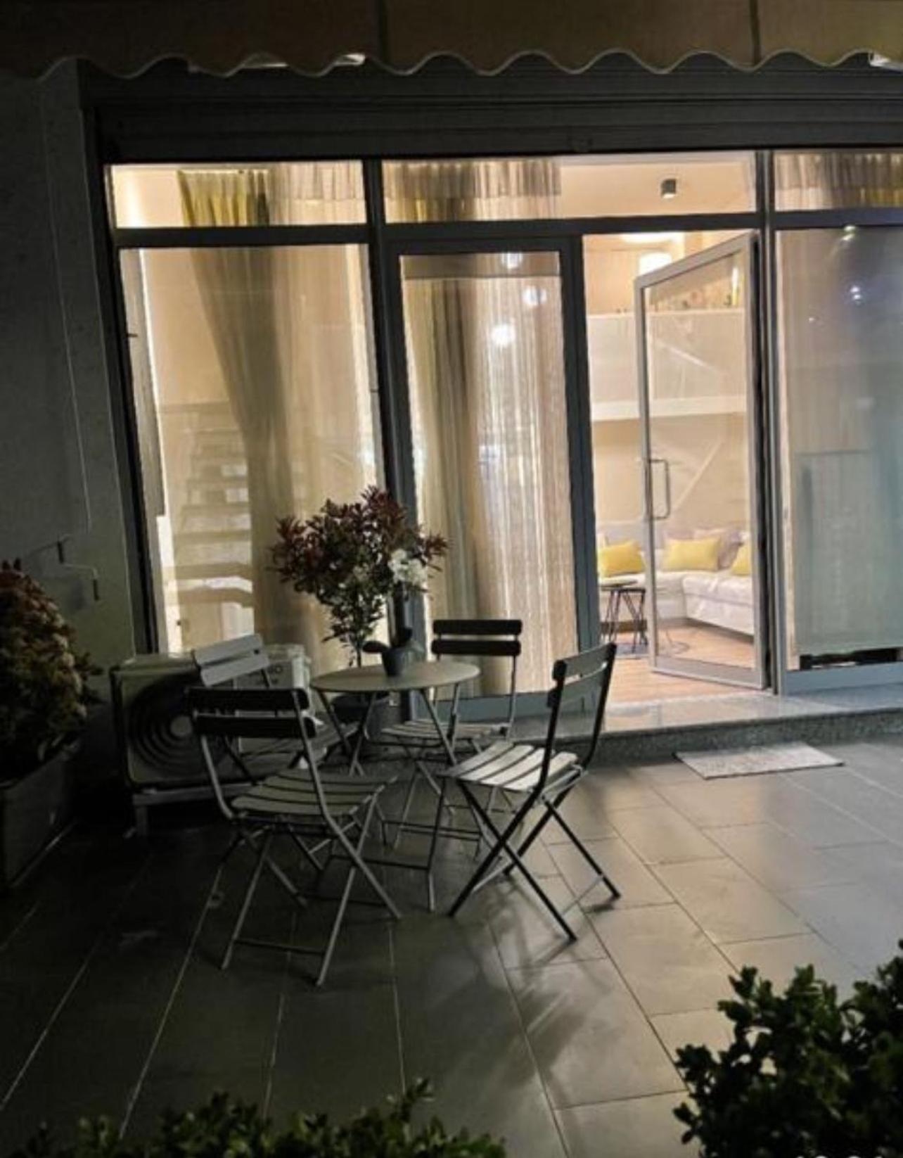 Lovely Apartment In Pogradec City With A Lake View Buitenkant foto